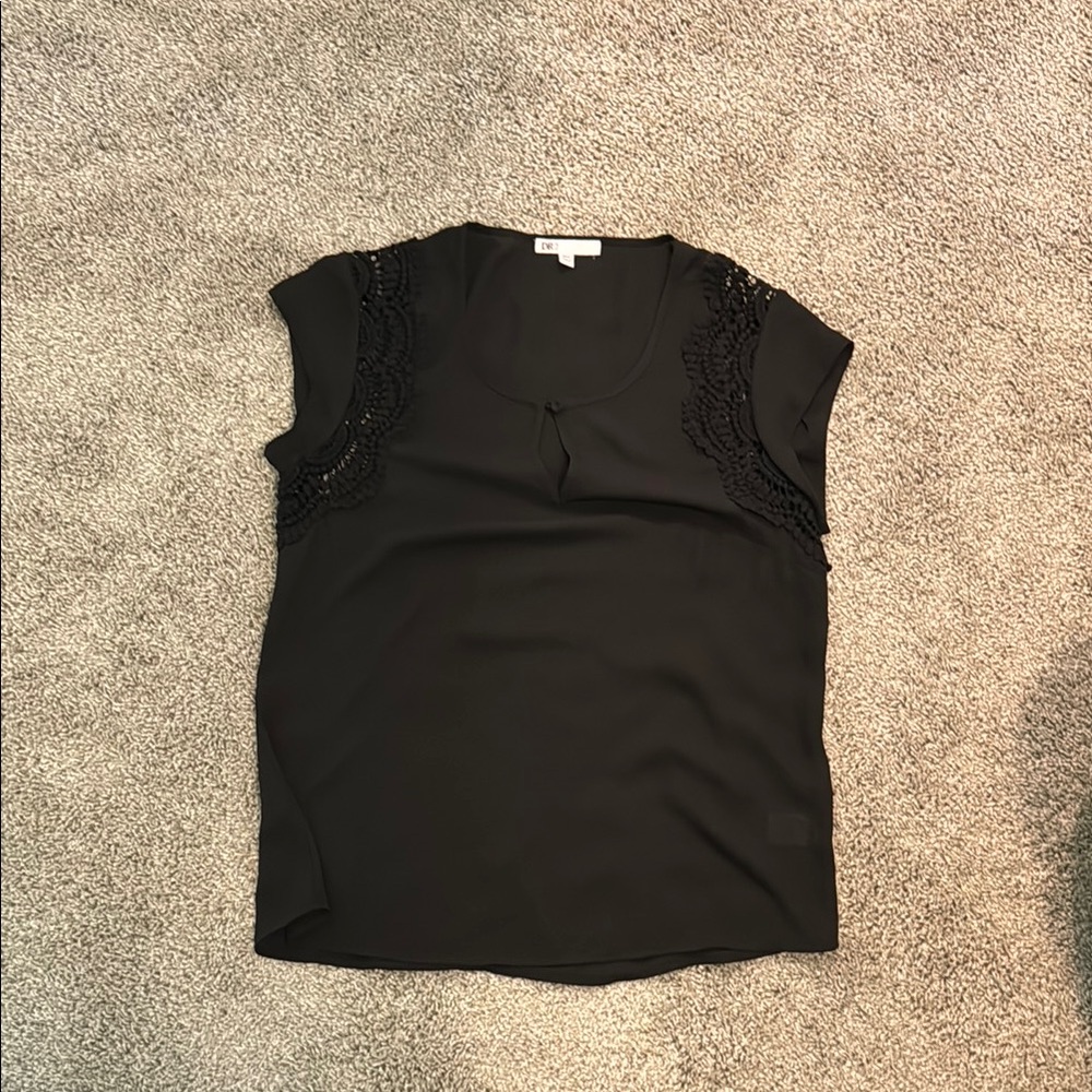 DR2 Black Cap Sleeve Blouse Minimalist Style